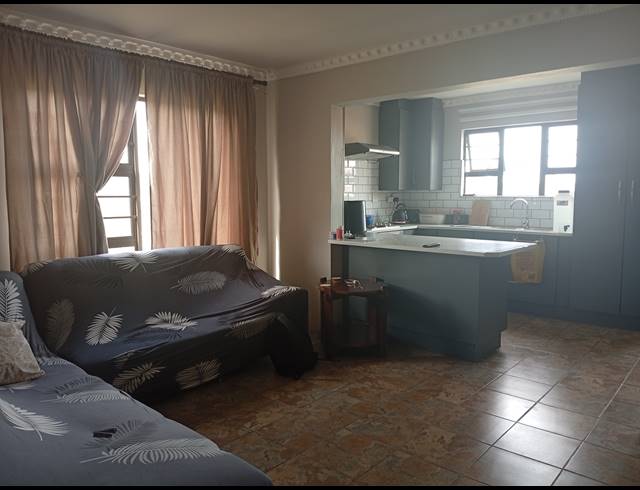 2 BEDROOM HOUSE FOR SALE IN VANES ESTATE
